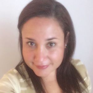 Meet your Posher, Amalia